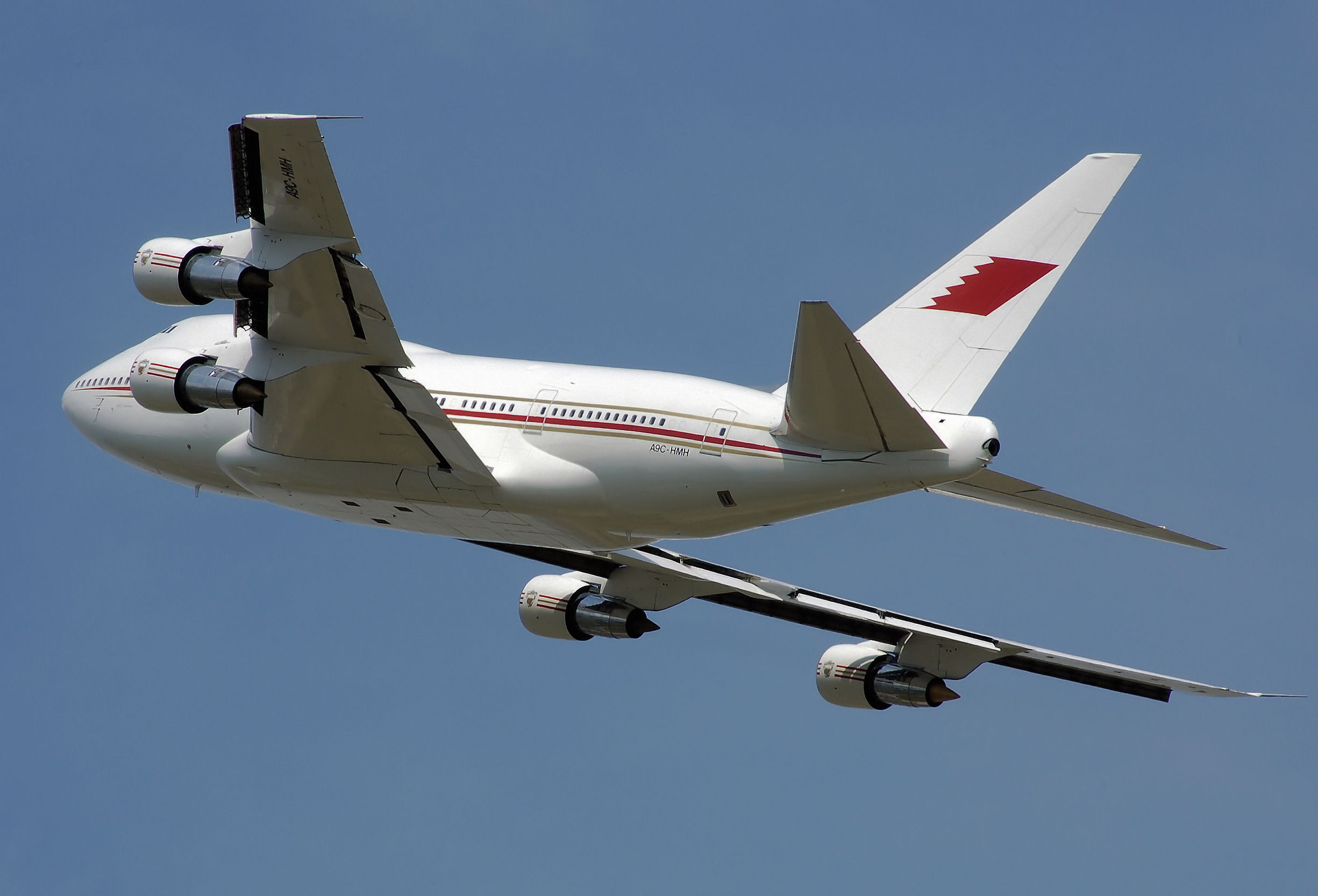 Bahrain_b747sp-21_a9c-hmh_arp