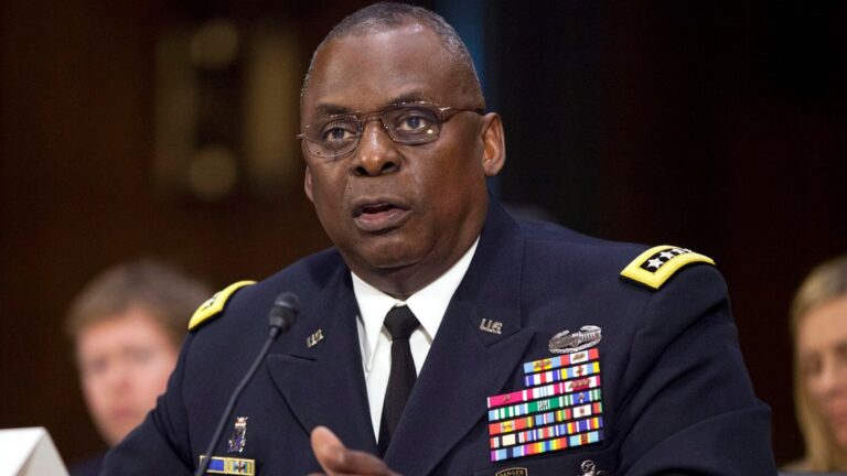 llojd-ostin_large