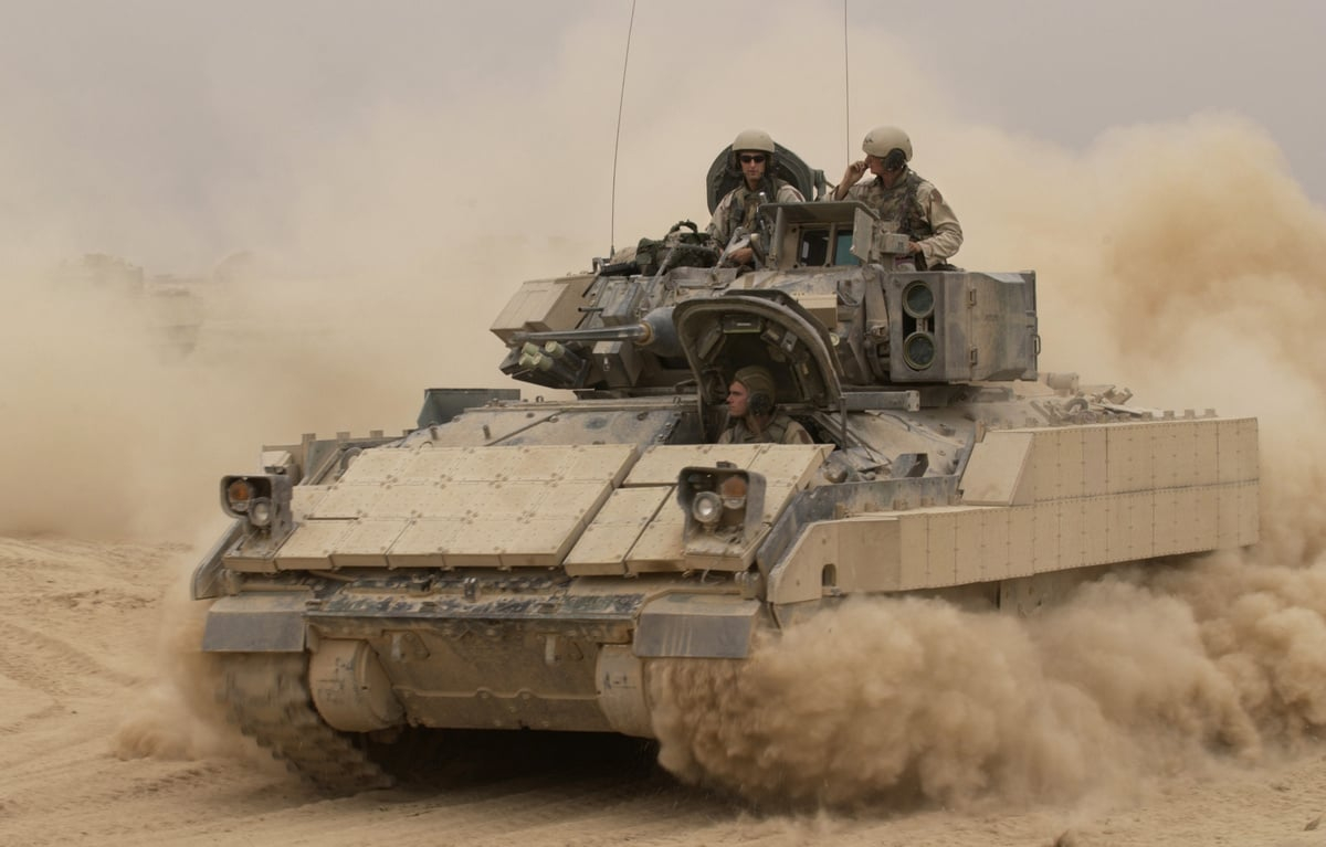 M2_Bradley_04