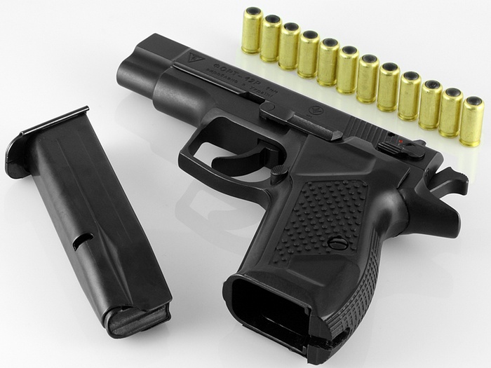 Pistolet_fort_12r