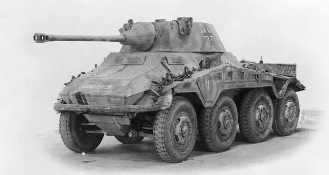 GERMAN TANKS AND MILITARY VEHICLES OF THE SECOND WORLD WAR