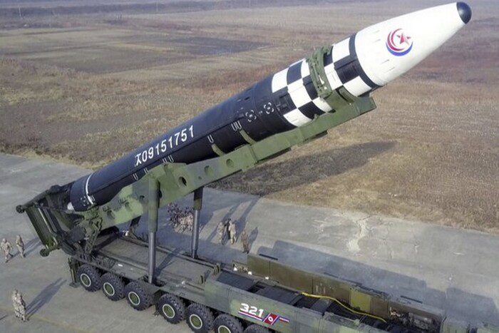 shho-take-balistychna-raketa