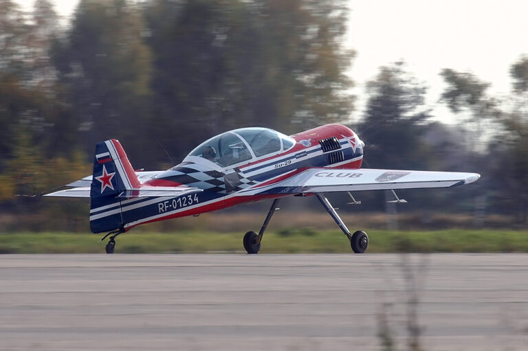 Sukhoi_Su-29