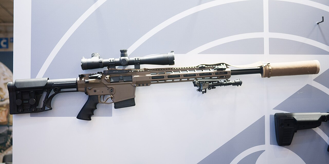 Zbroyar_UAR-10_20_inch,_Kyiv_2021,_01