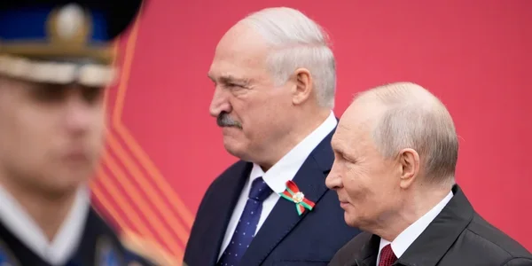 Лукашенко и Путин на встрече по поводу давления России на вторжение из Беларуси