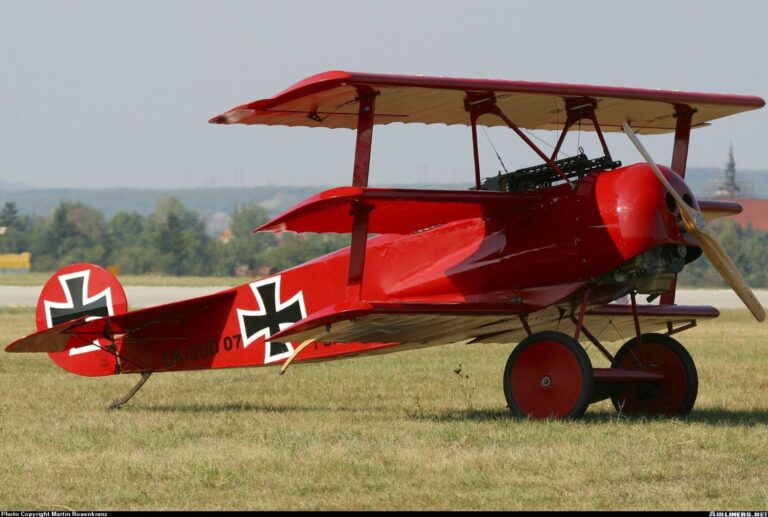 today-in-1918-the-red-baron-a-k-a-manfred-von-richthofen-v0-880h4636r4we1