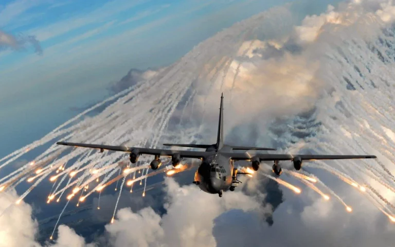 ac-130-nebesna-artyleriia-shcho-kruzhliaie-nad-polem-boiu-62ae