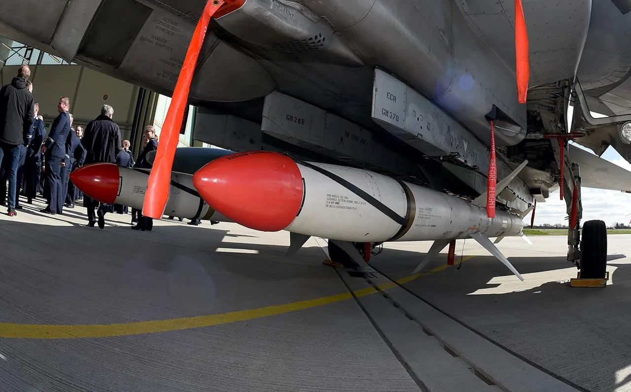 agm-88-harm-amerykanska-krylata-raketa-iaka-zminyla-voinu-97f4