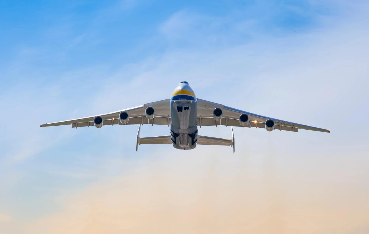 antonov-ukrainska-aviatsiina-mriia-shcho-pidkoryla-svitovi-nebesa-9118