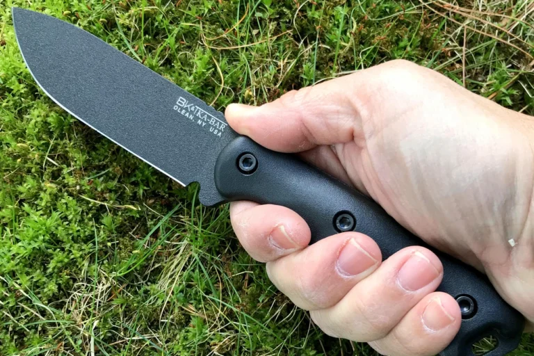 bk-16-nizh-ka-bar-becker-dlia-aktyvnoho-vidpochynku-648a