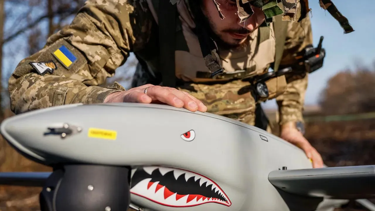 bpla-shark-ukrainskyi-rozvidnyk-z-dalnistiu-zviazku-do-180-km-7d57