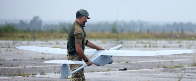 flai-ai-polskyi-dron-rozvidnyk-shcho-stav-ochyma-frontu-8a52