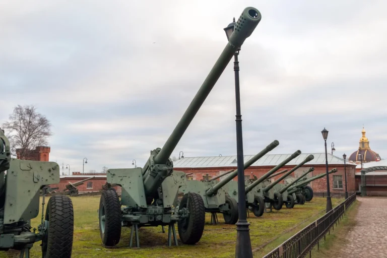 harmata-m-46-130-mm-dalnobiina-lehenda-artylerii-2d39