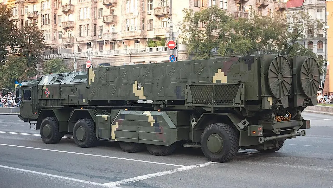 hrim-2-ukrainska-balistychna-raketa-dlia-stratehichnykh-udariv-9c1b