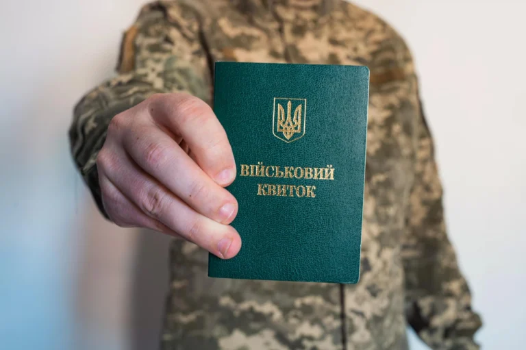 hrupa-obliku-a-u-viiskovomu-kvytku-povnyi-rozbir-znachennia-systemy-ta-praktychn-af38