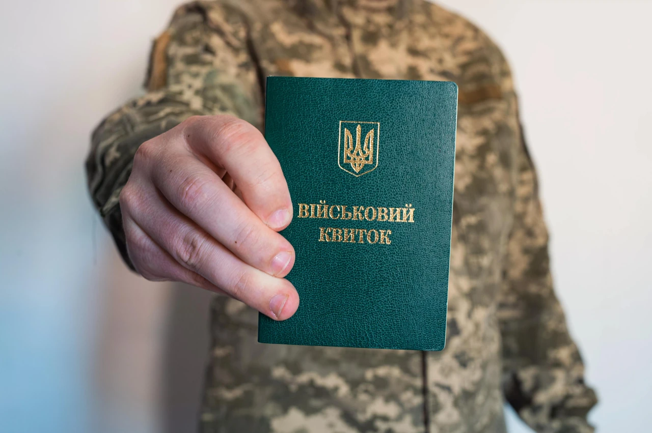 hrupa-obliku-a-u-viiskovomu-kvytku-povnyi-rozbir-znachennia-systemy-ta-praktychn-af38