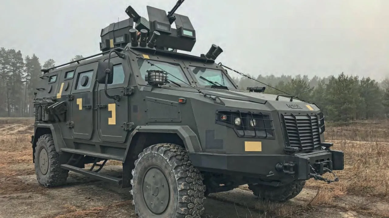 kozak-7-ukrainskyi-broneavtomobil-novoho-pokolinnia-e36c
