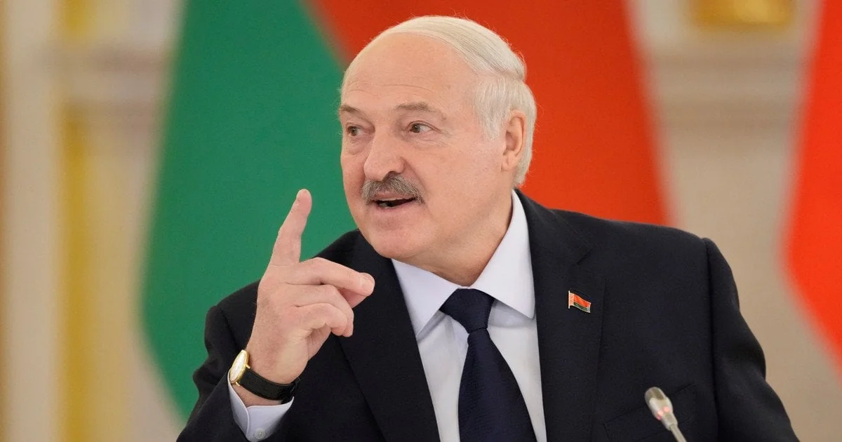 Александр Лукашенко выступает с заявлением об отказе от участия в войне в Украине