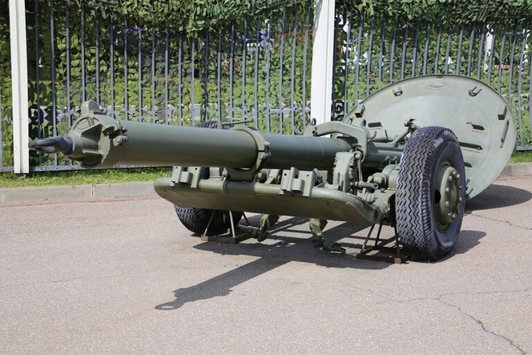 m-240-minomet-naipotuzhnisha-sovetska-artyleriiska-systema-0395