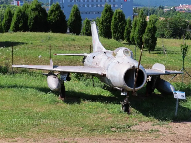mih-19-pershyi-nadzvukovyi-vynyshchuvach-shcho-zminyv-oblychchia-radianskoi-avia-f5da