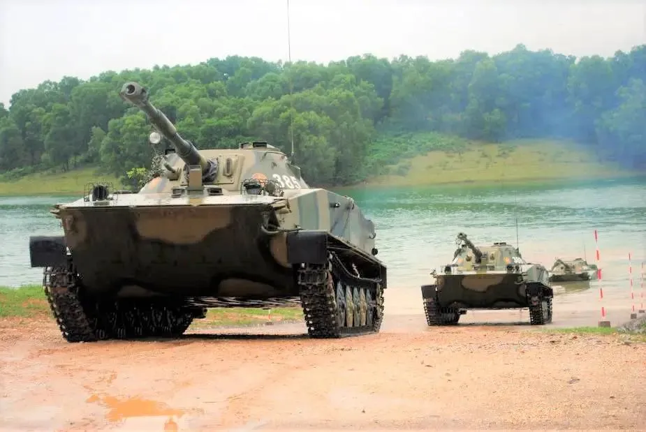 pt-76-lehendarnyi-radianskyi-plavaiuchyi-tank-u-viiskovii-istorii-4aa3