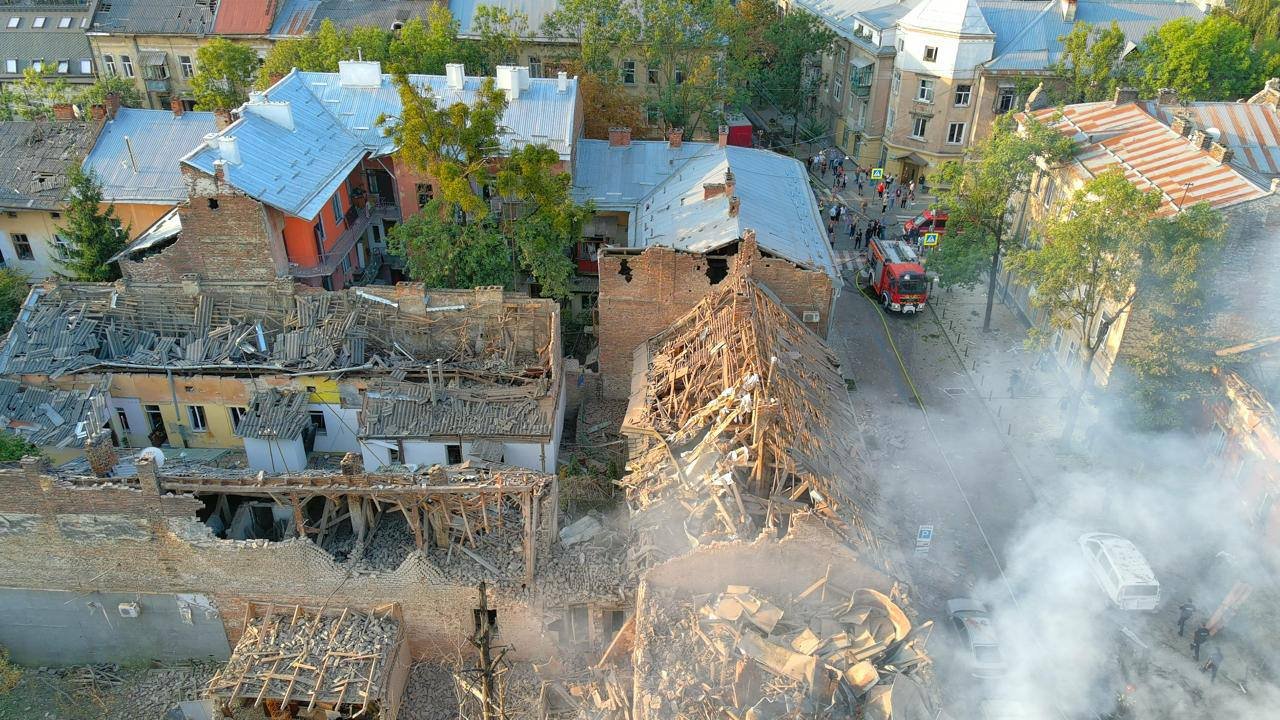 Руйнування будинків у центрі Запоріжжя після удару реактивного Шахеда