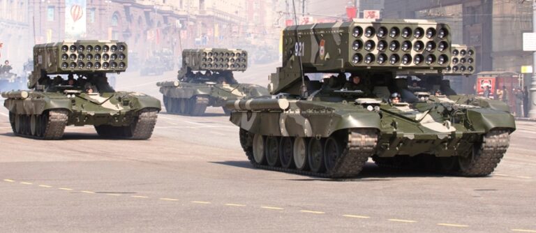 TOS-1_MRL_parade