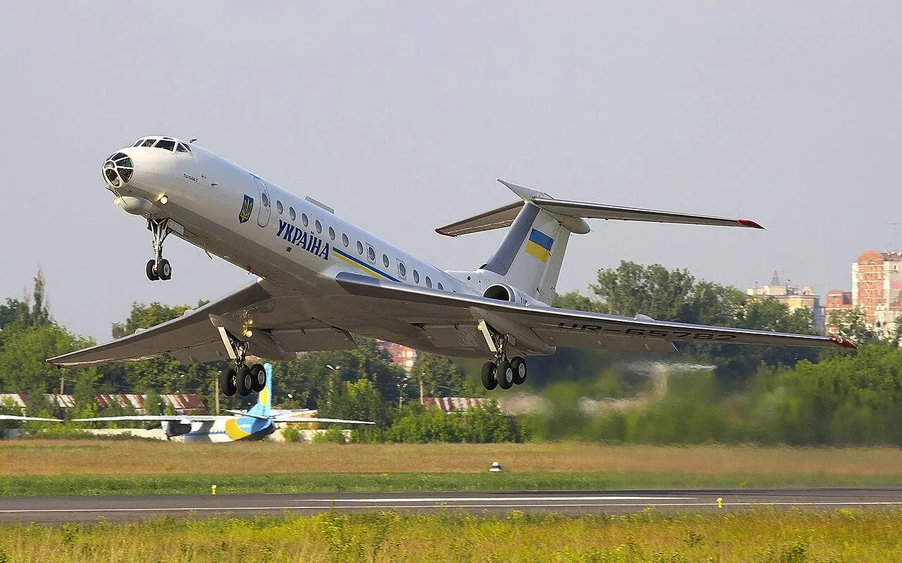 tu-134-lehenda-neba-iaku-zbuduvaly-v-kharkovi-7ae7