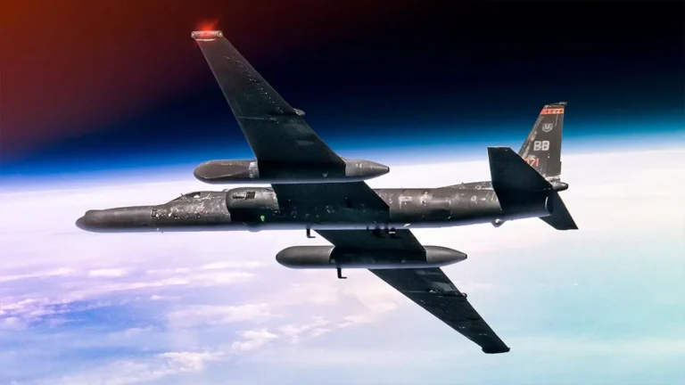 u-2-dragon-lady-rozvidnyk-shcho-zminyv-rozuminniam-vysotnoho-polotu-bdc5