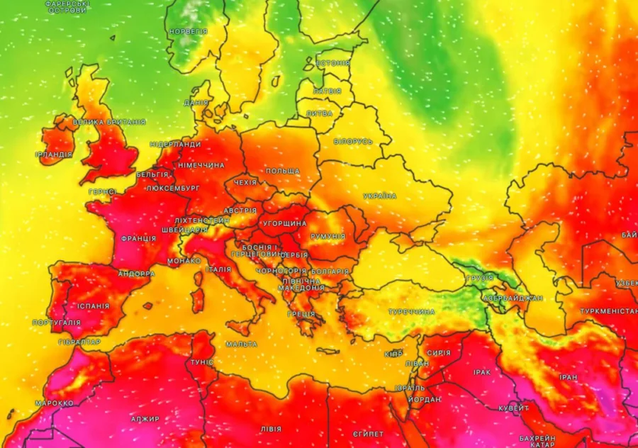 Карта температур Європи з червоними зонами спеки понад +40°C
