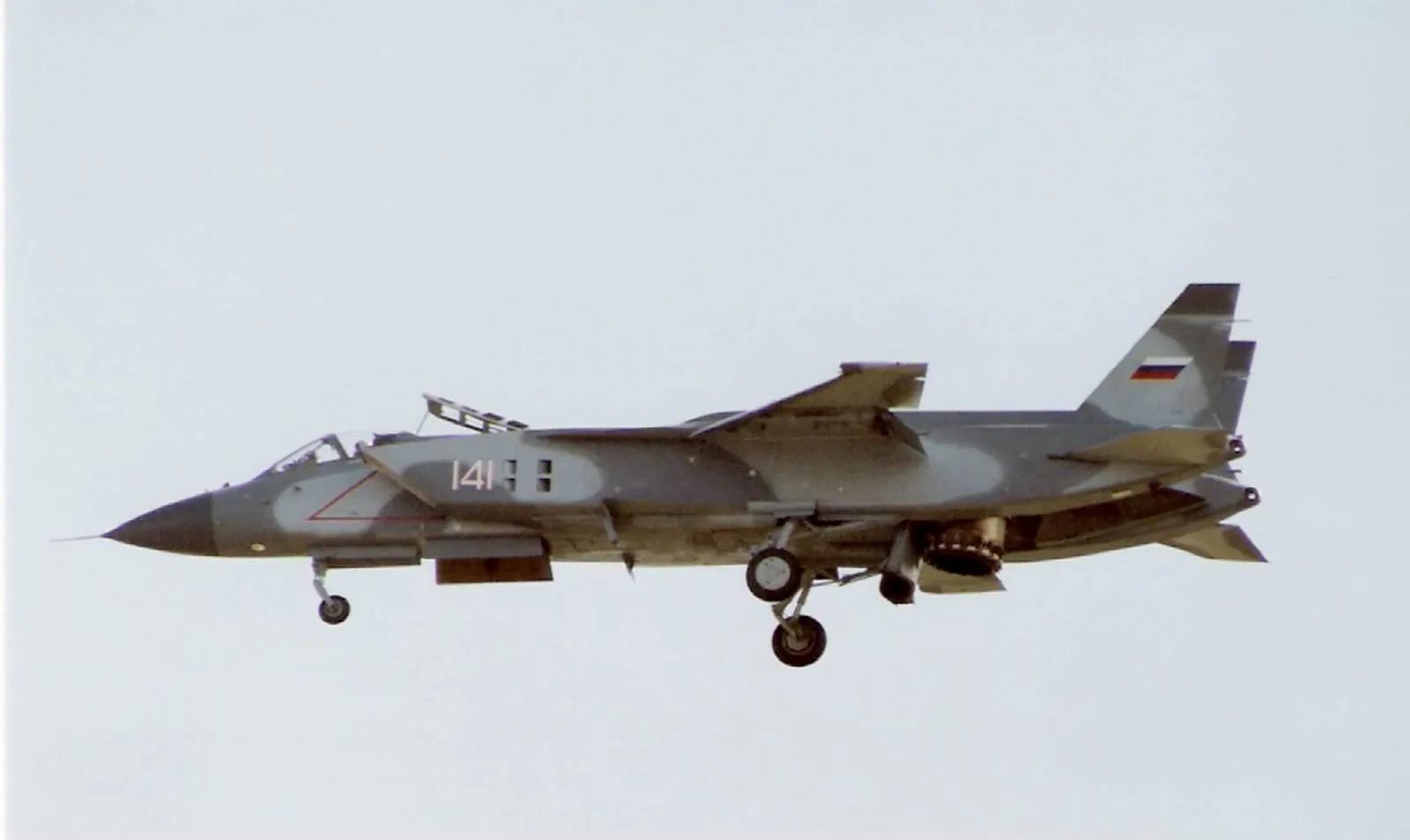 yak-141-freestyle-naibilsh-ambitnyi-proekt-radianskoi-aviatsii-vertykalnoho-zlot-ea07