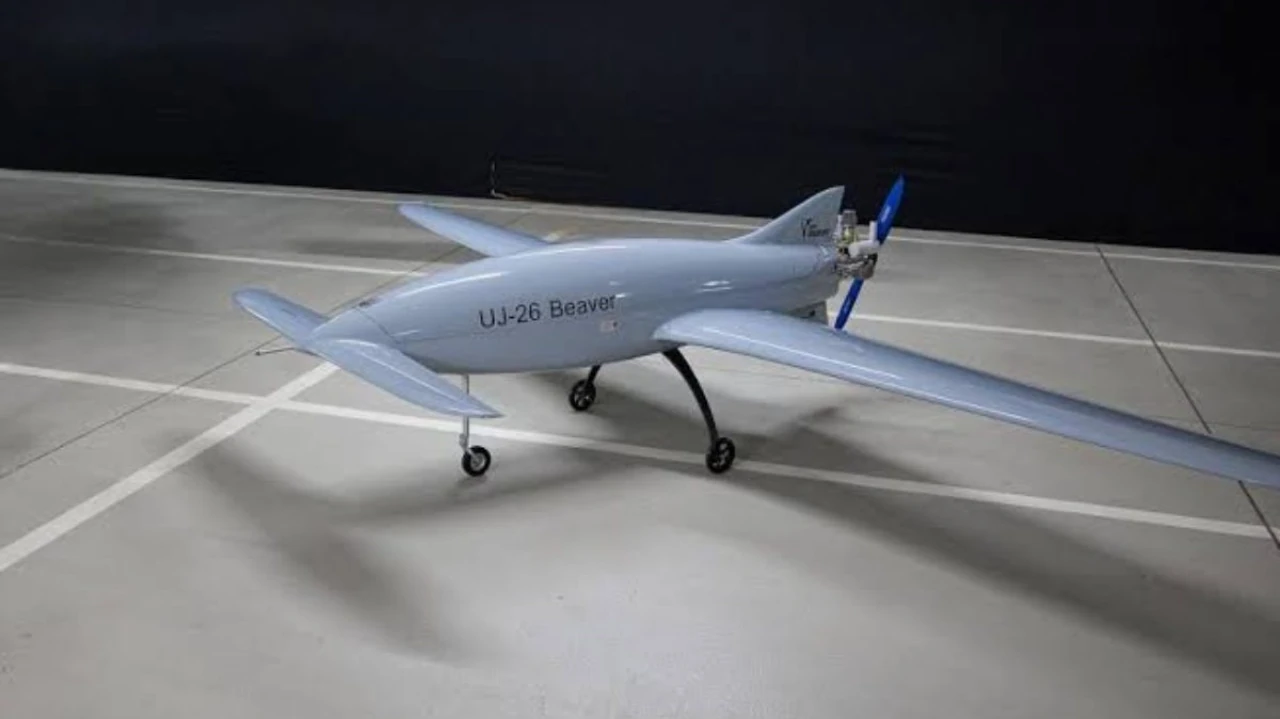 dron-bober-uj-26-dalekobiinyi-udarnyi-bpla-ukrainy-7bcd