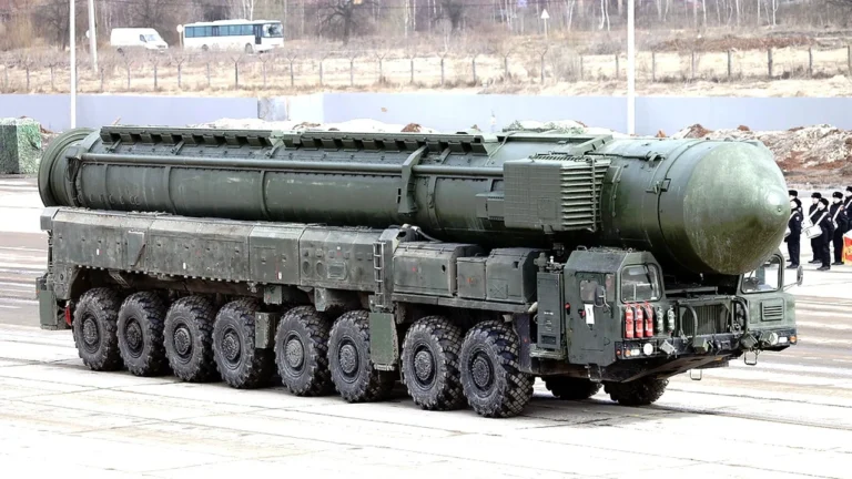 Ракета РС-24 Ярс: полный разбор межконтинентального баллистического оружия iars-raketa-rs-24-povnyi-rozbir-mizhkontynentalnoi-zbroi-2cf0