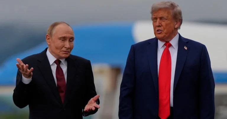 Володимир Путін і Дональд Трамп під час критики Кремлем заяв про Patriot