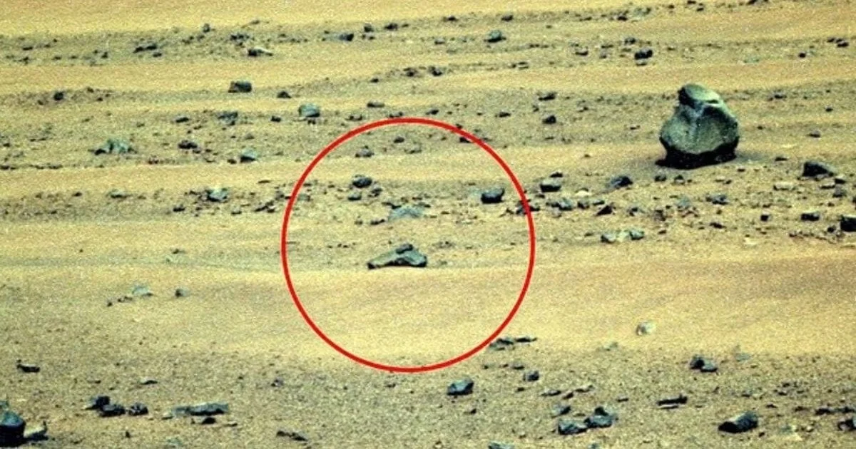 Обєкт схожий на пістолет на поверхні Марса з фото ровера Opportunity