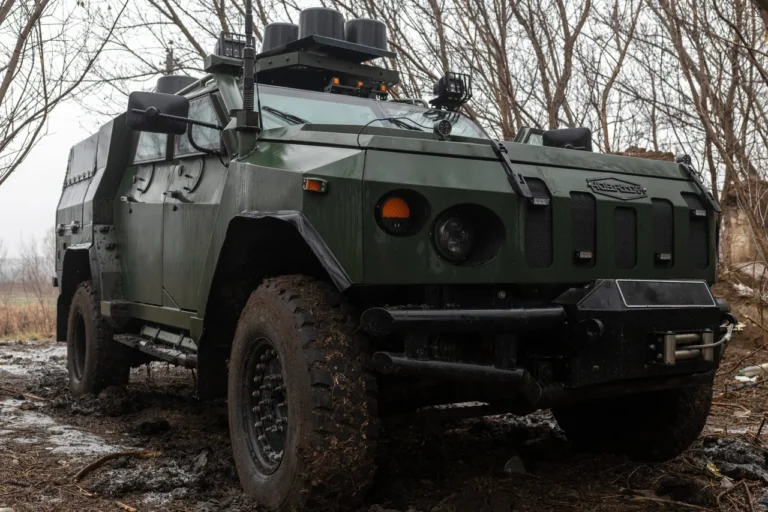 novator-broneavtomobil-zakhyst-shvydkist-i-boiovyi-dosvid-37d7
