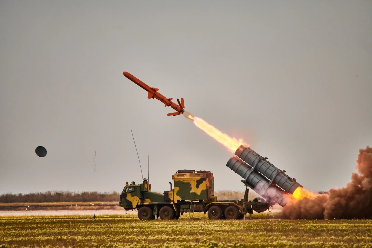 skilky-iskanderiv-u-rosii-u-2026-rotsi-realni-zapasy-raket-i-puskovykh-ustanovok-8eee