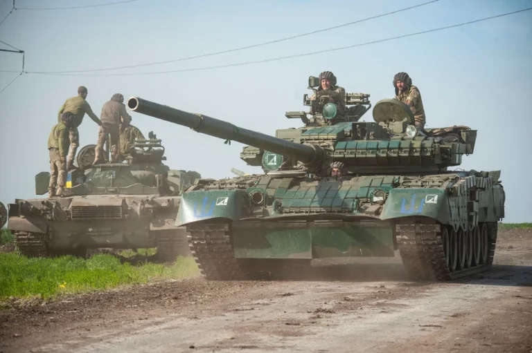 t-80ud-dyzelnyi-tank-z-kharkova-shcho-stav-hordistiu-ukrainskoho-tankobuduvannia-e0a1