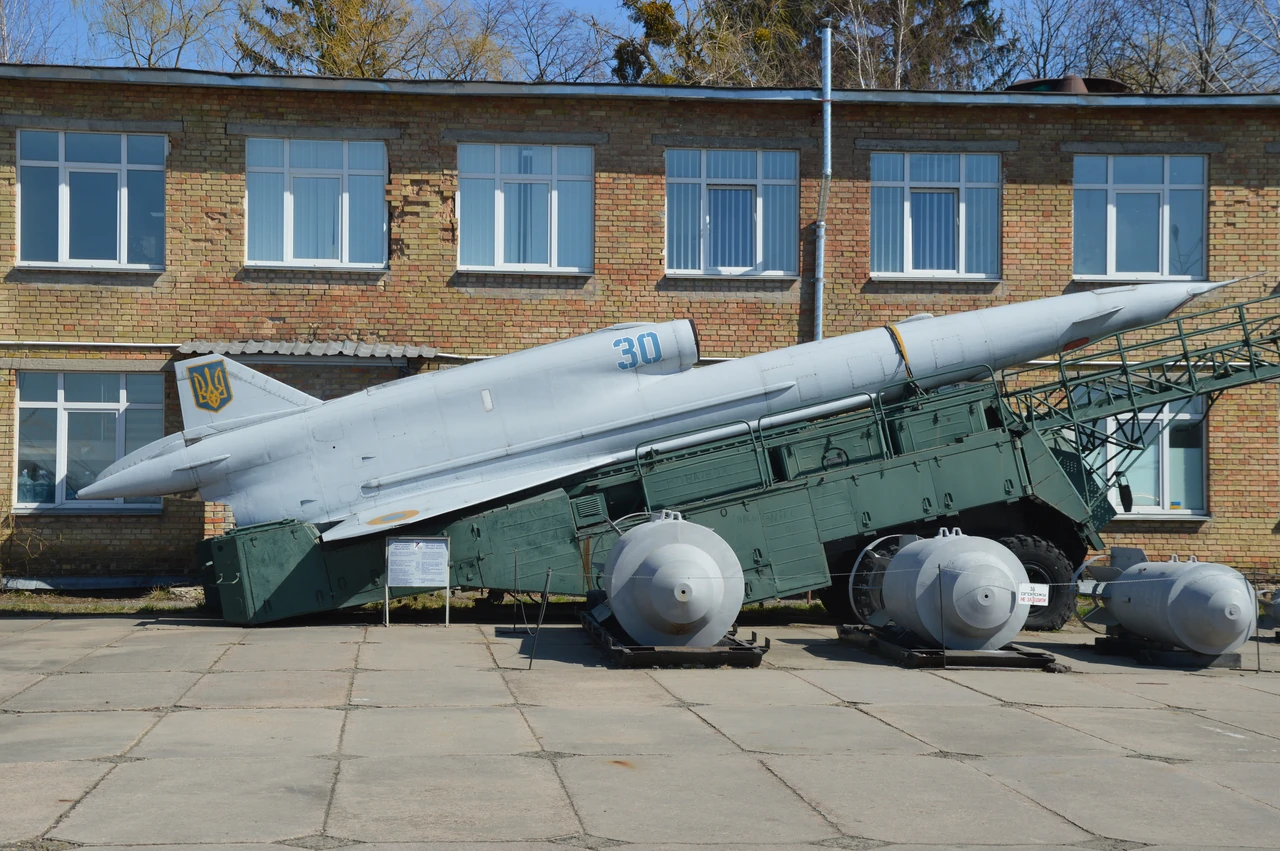 tu-141-stryzh-istoriia-kharakterystyky-ta-suchasne-zastosuvannia-67a8