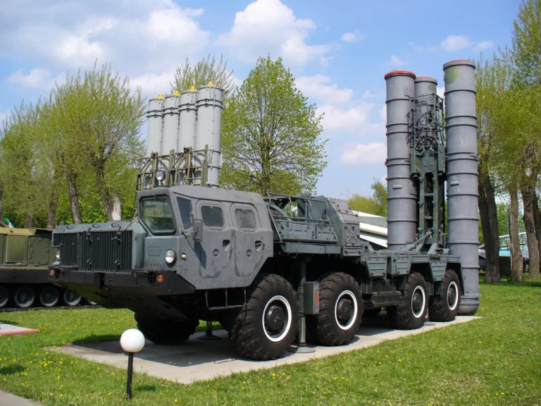 9m83-zenitna-raketa-s-300v-budova-ttkh-navedennia-i-mistse-v-ppo-2026-roku-d230