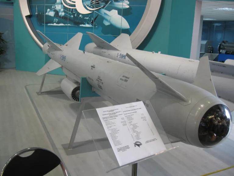 dalnist-rakety-kh-59-povnyi-rozbir-usikh-modyfikatsii-realnykh-mozhlyvostei-i-fa-4256