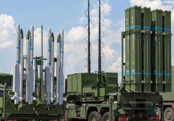 iris-t-suchasna-nimetska-raketa-iaka-zminiuie-pravyla-povitrianoi-oborony-38d2
