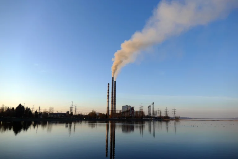 istoriia-budivnytstva-ta-rozvytku-teplovykh-elektrostantsii-v-ukraini-2985