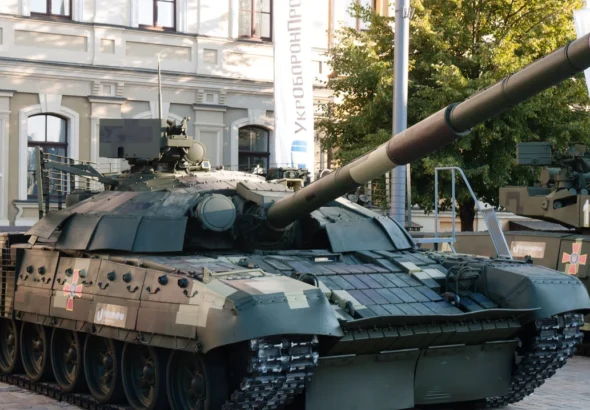 t-72-amt-ukrainska-hlyboka-modernizatsiia-radianskoho-tanka-dlia-suchasnoho-poli-4685