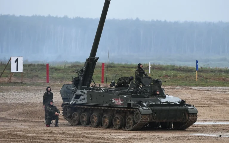 tiulpan-240-mm-naipotuzhnishyi-samokhidnyi-minomet-svitu-ta-ioho-rol-u-suchasnyk-9d91