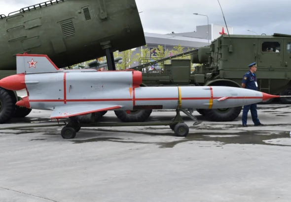 tu-143-reis-reaktyvnyi-rozvidnyk-iakyi-perezhyv-kholodnu-viinu-i-povernuvsia-na-1082