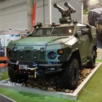 ukrainskyi-broneavtomobil-iak-vitchyzniani-mashyny-riatuiut-ekipazhi-i-zminiuiut-3cd7
