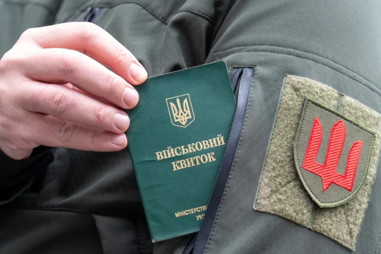 z-iakoho-viku-mobilizuiut-v-ukraini-u-2026-rotsi-povnyi-rozbir-pravyl-vyniatkiv-2824